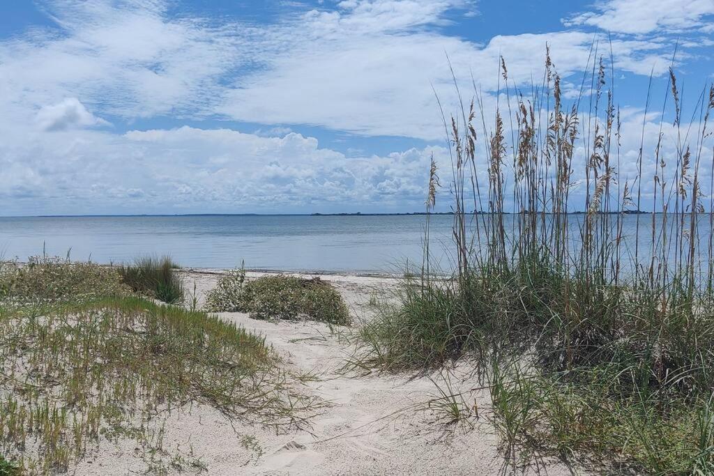 Вилла Jekyll Island House/ Kellys On The Coast /King Bed Экстерьер фото